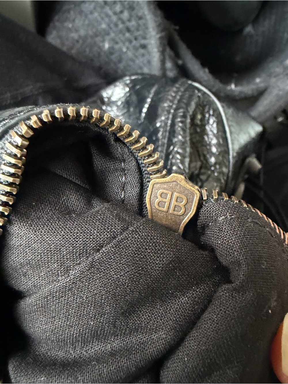 Balenciaga Le City Small Hobo Bag - Picture 16 of 16